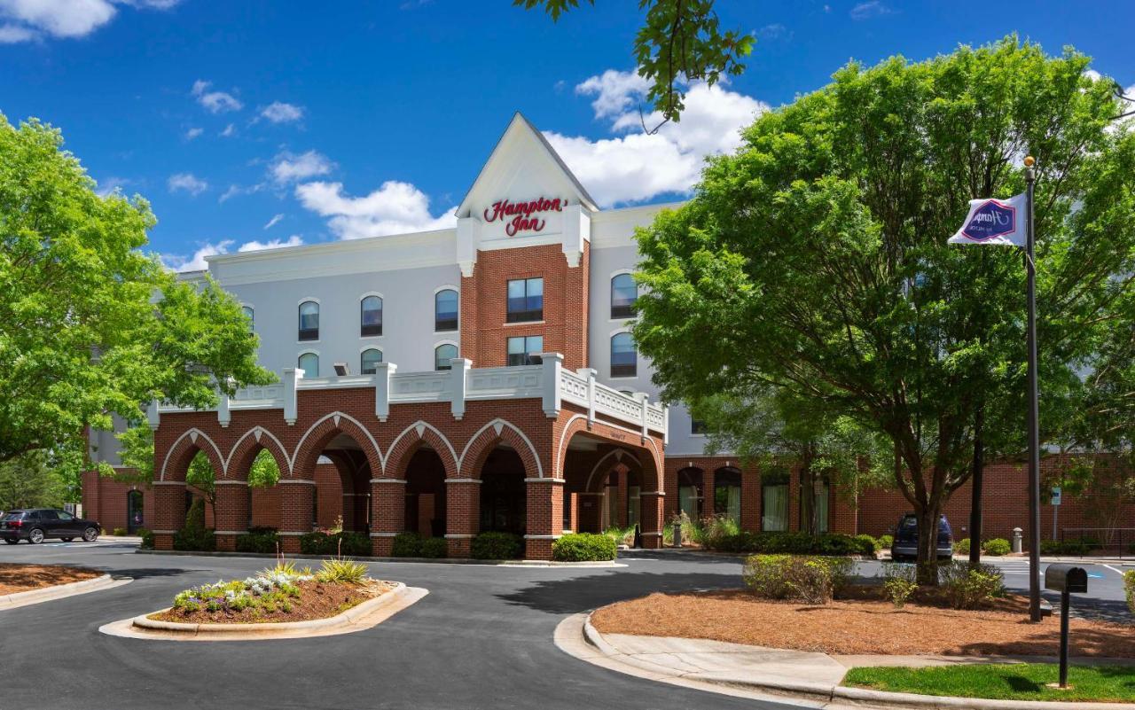 Hampton Inn Belmont At Montcross Экстерьер фото