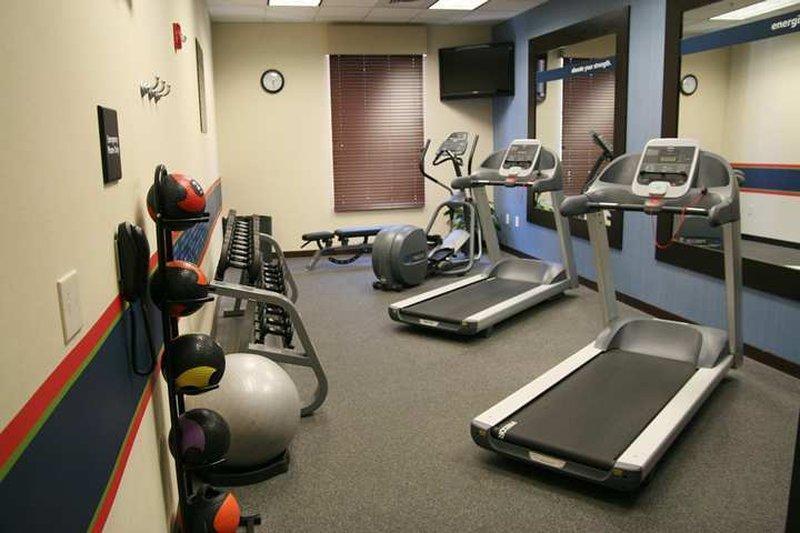 Hampton Inn Belmont At Montcross Экстерьер фото